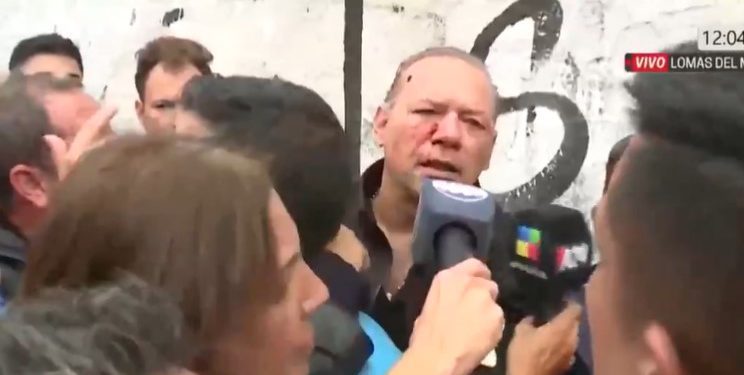 Agreden a Ministro de Seguridad de Argentina durante protesta