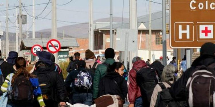 Corpa Market: 82% de los chilenos piensa que la inmigración ilegal está fuera de control