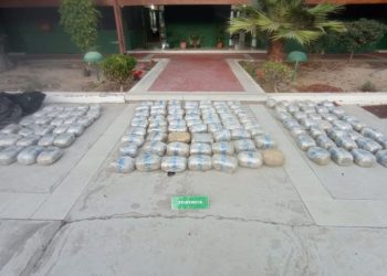 Conductor con 128 kilos de droga fallece después de eludir control policial