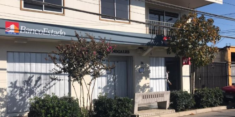 Roban 110 millones desde Banco Estado en Nogales