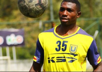 Job Bogmis pide que lo llamen por su nombre y no «negrito»