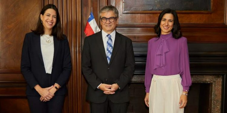 Ministerio de Hacienda y PNUD firman acuerdo en acción climática y finanzas sostenibles