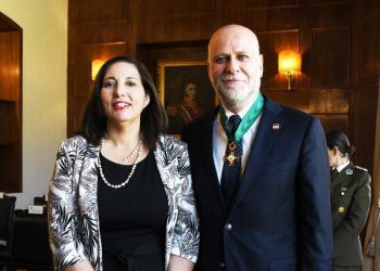 Paulina Vodanovic reemplazará a Álvaro Elizalde en el Senado