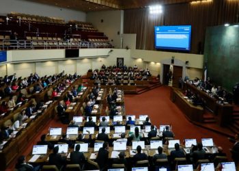 Congreso aprueba 40 horas y proyecto será despachado a ley