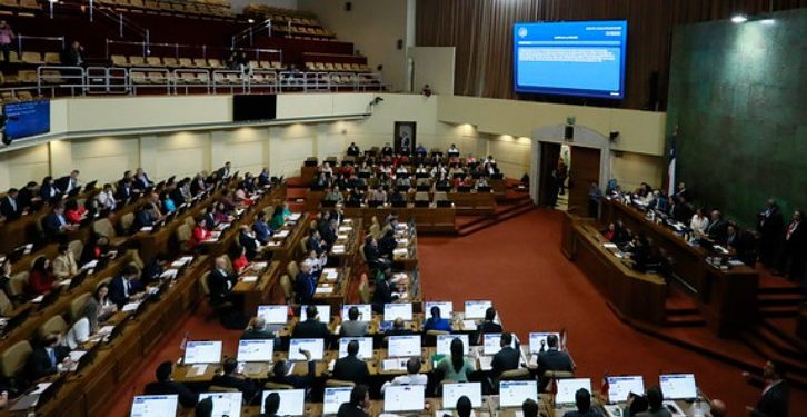 Congreso aprueba 40 horas y proyecto será despachado a ley