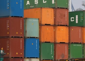 Banda criminal roba depósito de contenedores en Cartagena