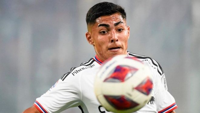 Club Social y Deportivo Colo Colo exige salida de Jordhy Thompson del equipo