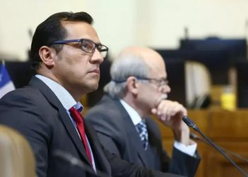 Diputado Teao después de aprobación de las 40 horas: «Manga de comunistas»