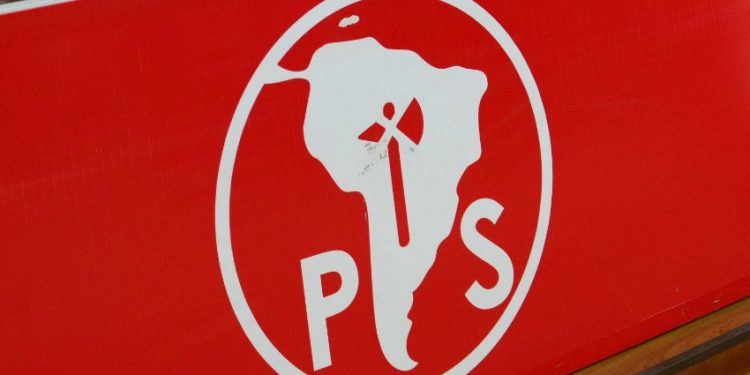 Diputados socialistas presentan proyecto que restringe narcofunerales