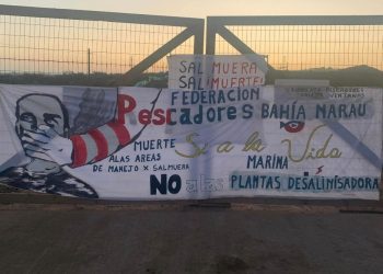 Pescadores protestan contra planta desalinizadora en Quintero
