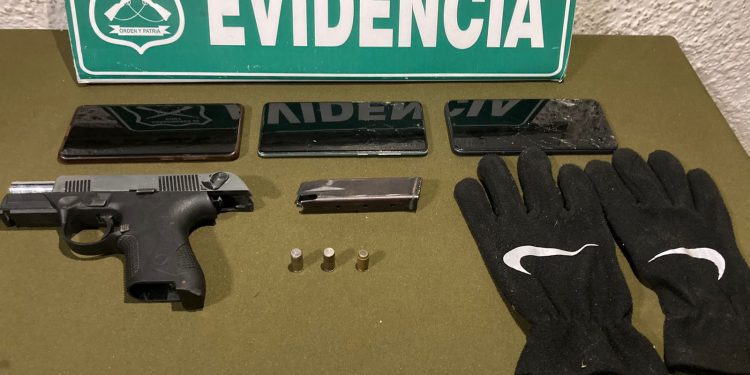 Detienen a tres sujetos armados y con antecedentes penales en Reñaca