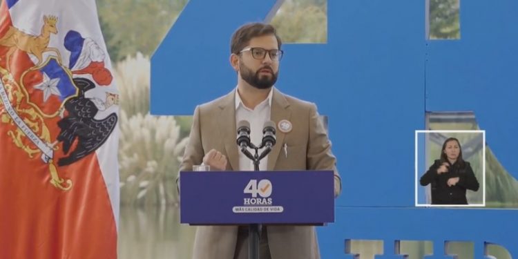 Presidente Boric promulga Ley de las 40 horas