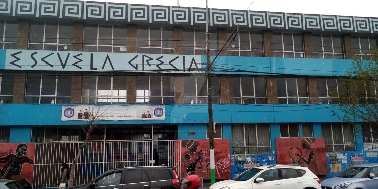 Valparaíso: Profesores de Escuela Grecia protestan por delincuencia
