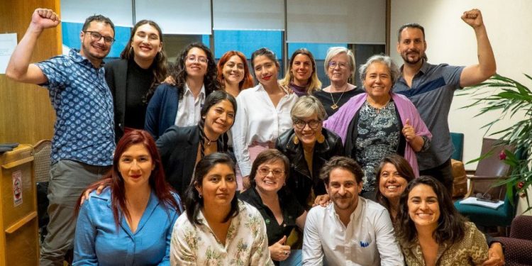 Voltereta: Frente Amplio no irá al TC por Ley Naín-Retamal tras asesinato de policía