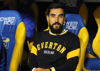 Meneghini evita dar detalles sobre la táctica de Everton para derribar a la U