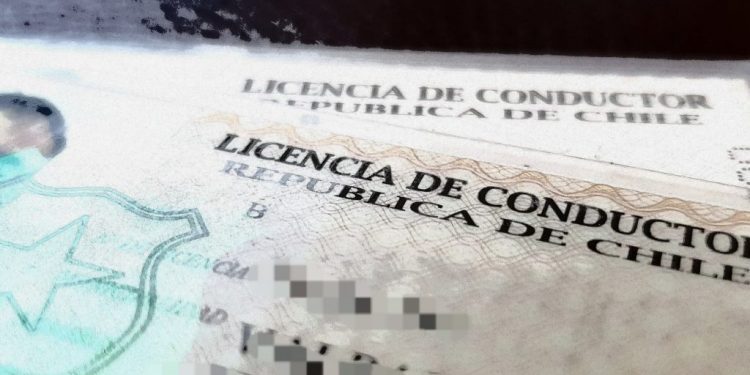 Cámara aprueba proyecto que agiliza renovación de licencias de conducir