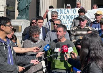 Pescadores de Bahía Narau interponen recurso contra construcción de desaladora