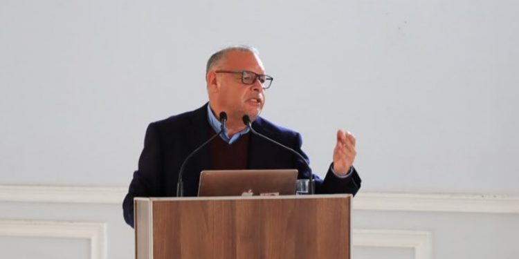 Gobernador Mundaca destaca inversiones por 117 mil millones en cuenta pública