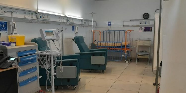 Hospital Gustavo Fricke se prepara ante aumento de consultas respiratorias de niños