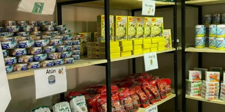 Roban alimentos para personas en situación de calle en San Felipe