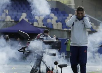 Diputado Celis exige renuncia de jefa de Estadio Seguro tras incidentes en Clásico Universitario