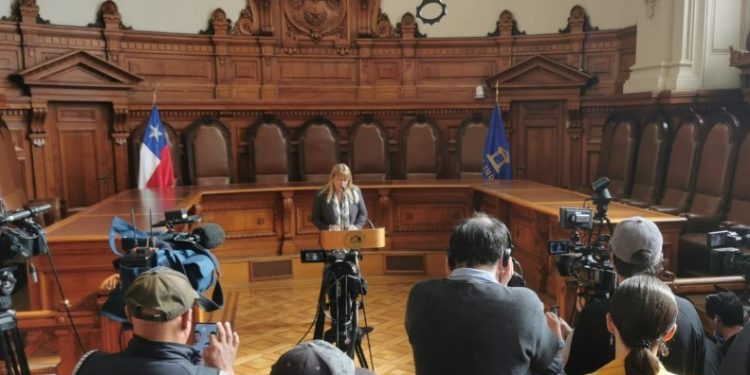 Corte Suprema da más plazo a las isapres para cumplir fallo