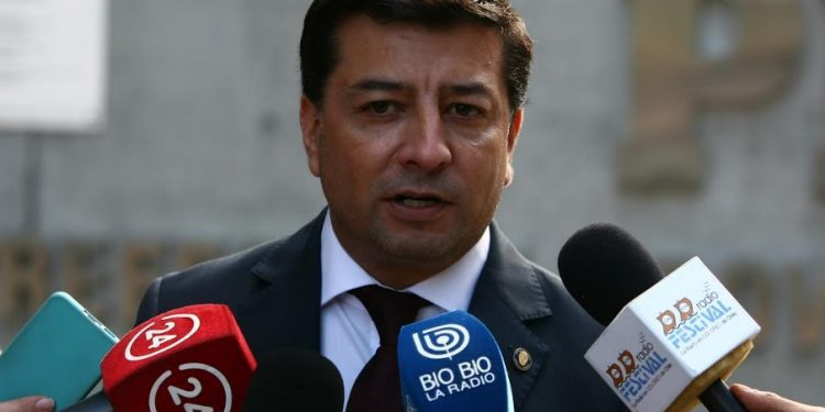 PDI detiene a presunto autor de homicidio en cerro La Cruz