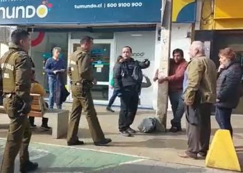 Quillota: Ciudadanos detienen a sujeto que le robó a persona de la tercera edad