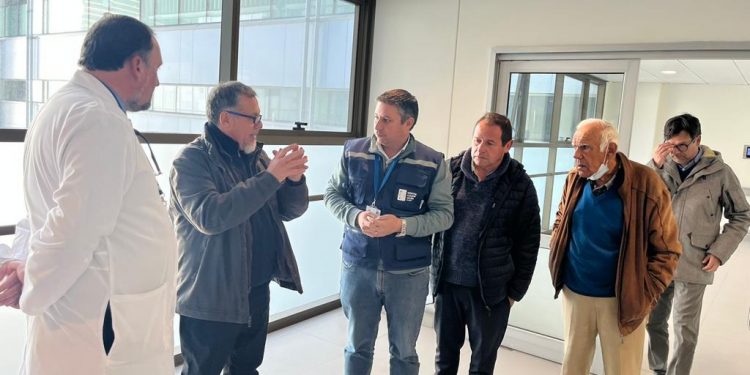 Preocupación por falta de especialistas para nuevo hospital de San Antonio