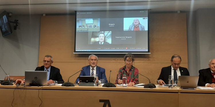 Federación de Colegio de Abogados de Chile se une como miembro a UIBA