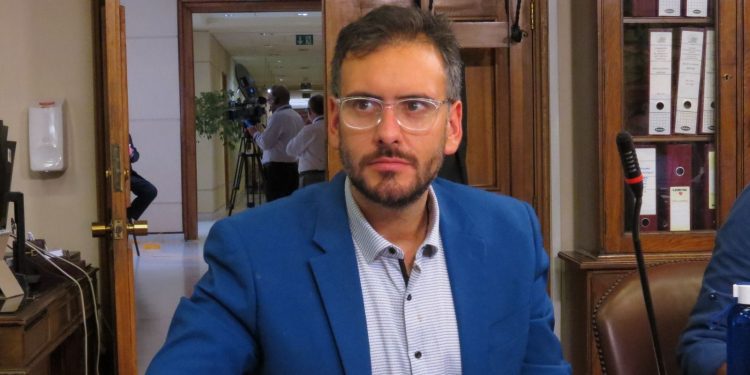 “Diputado De Rementería informa”: El ciclo de charlas para acercar a la ciudadanía