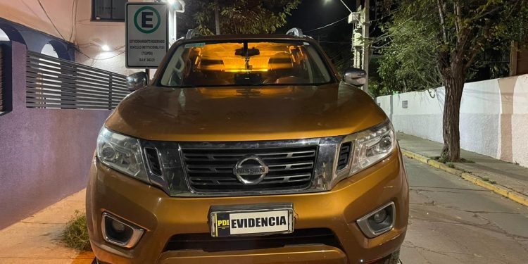 PDI recupera camioneta que había sido robada en Viña del Mar