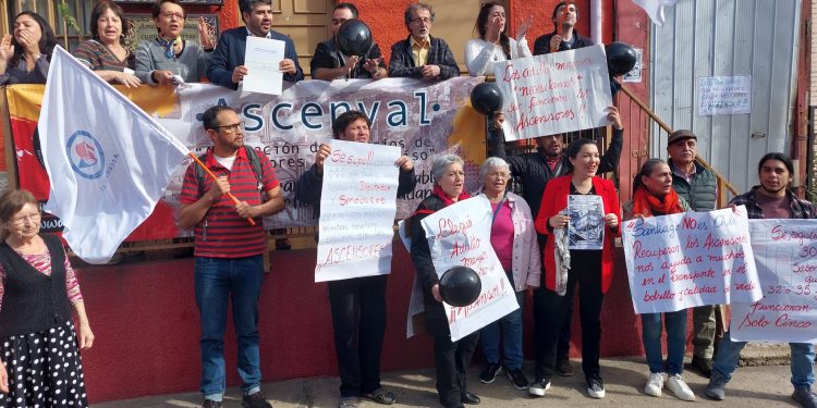 Vecinos demandan comisión investigadora por estado de ascensores en Valparaíso