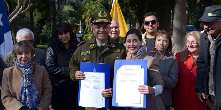 Viña del Mar y Carabineros firman acuerdo OS-14 para patrullaje municipal