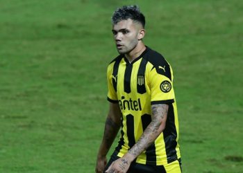 Everton mira a la liga uruguaya para buscar a su nuevo goleador