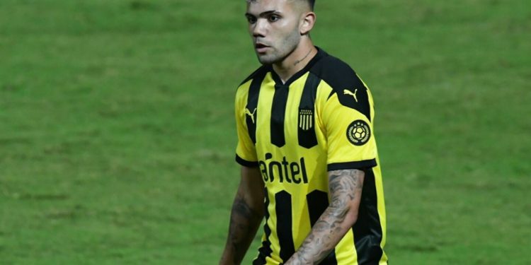 Everton mira a la liga uruguaya para buscar a su nuevo goleador