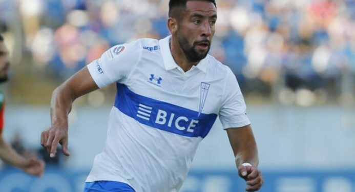 Universidad Católica anunció la desvinculación de Mauricio Isla