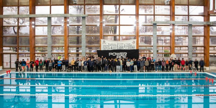 Triatlón Indoor más masivo hecho en Chile se desarrolló en la UNAB
