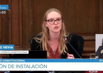 Beatriz Hevia y Aldo Valle liderarán mesa directiva del Consejo Constitucional