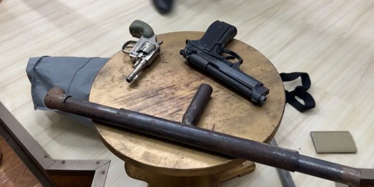 Viña del Mar: Hombre entrega bolso con armas durante culto evangélico