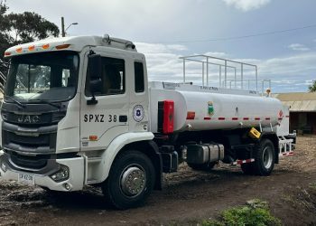 Gobierno Regional realiza entrega de vehículos para Juan Fernández