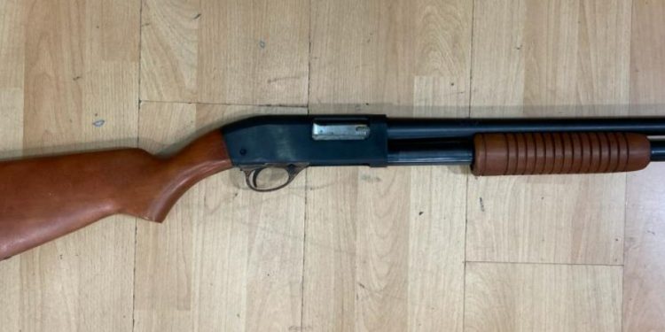 San Felipe: Expulsan a alumno por ingresar con una escopeta a clases