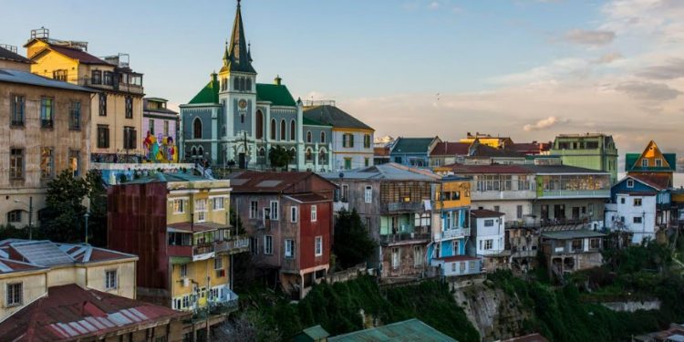 Corporación municipal suma a la USM para el desarrollo patrimonial de Valparaíso