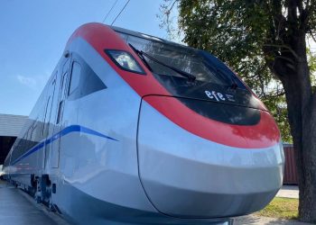 Piden al Ministerio de Transportes liberar la tarifa a estudiantes que usen el tren durante vacaciones de invierno