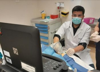 Hospital Gustavo Fricke inicia terapias de plasma para tratar lesiones articulares