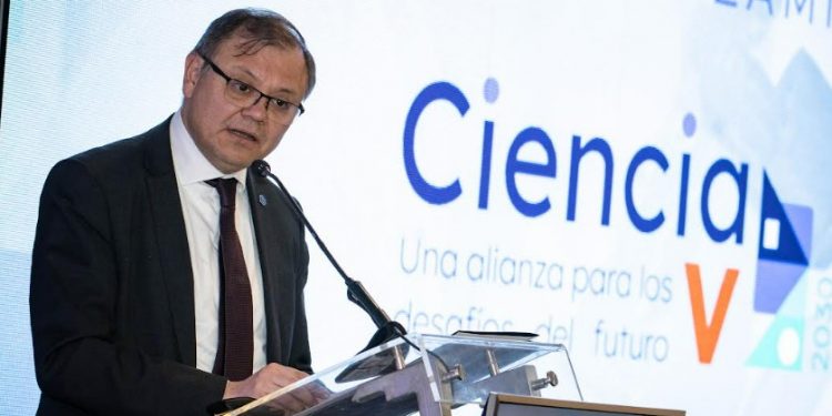 USM y UV lanzan proyecto «Ciencia 2023» para potenciar innovación