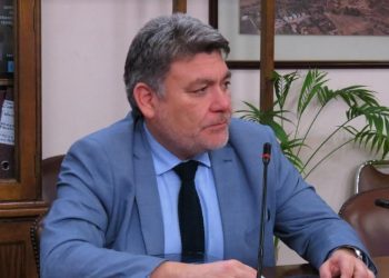 Diputado Venegas critica criterios de repartición del Fondo de Organizaciones