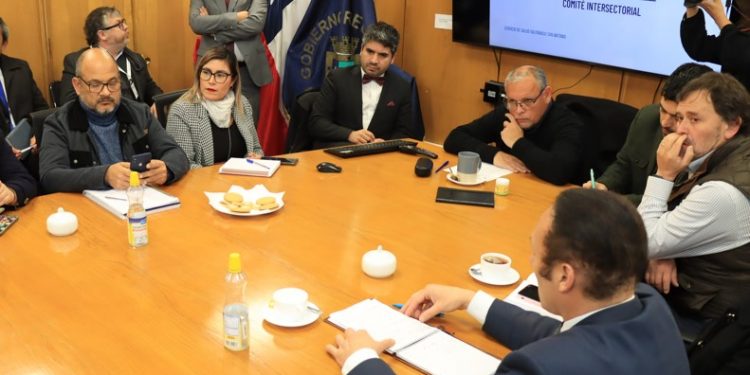 Realizan primera sesión del comité intersectorial para un nuevo hospital Carlos Van Buren