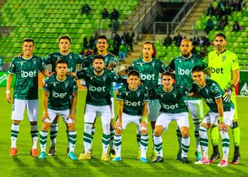 Wanderers analiza pedir un préstamo ante falta de recursos