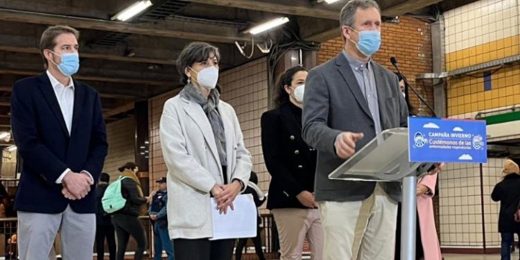 Gobierno recomienda uso de mascarilla en el transporte público